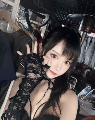 德扑女王2：双面鬼王